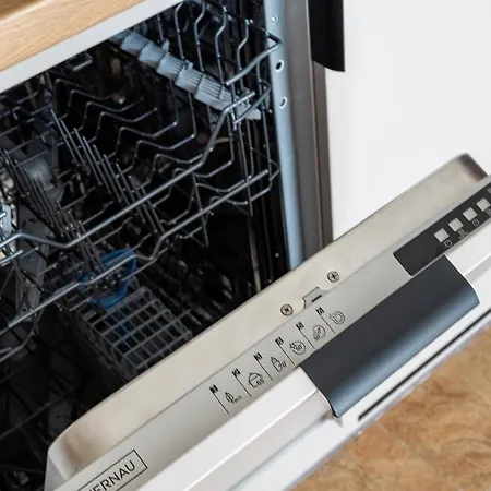 Saska Kepa Cosy By Bookinghost דירה *