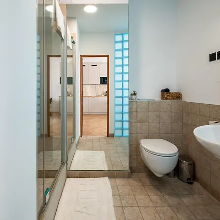 Saska Kepa Cosy By Bookinghost *