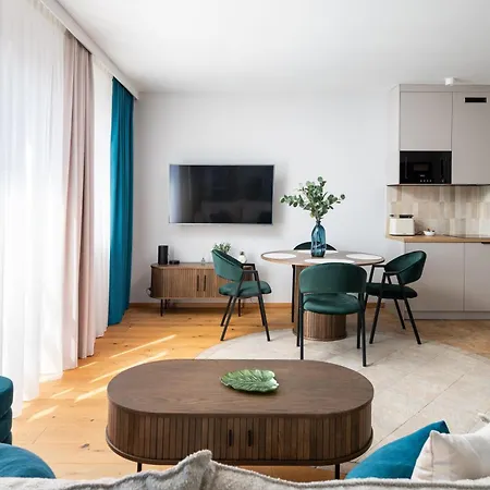 Saska Kepa Cosy By Bookinghost