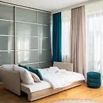 Saska Kepa Cosy By Bookinghost Lägenhet Warszawa